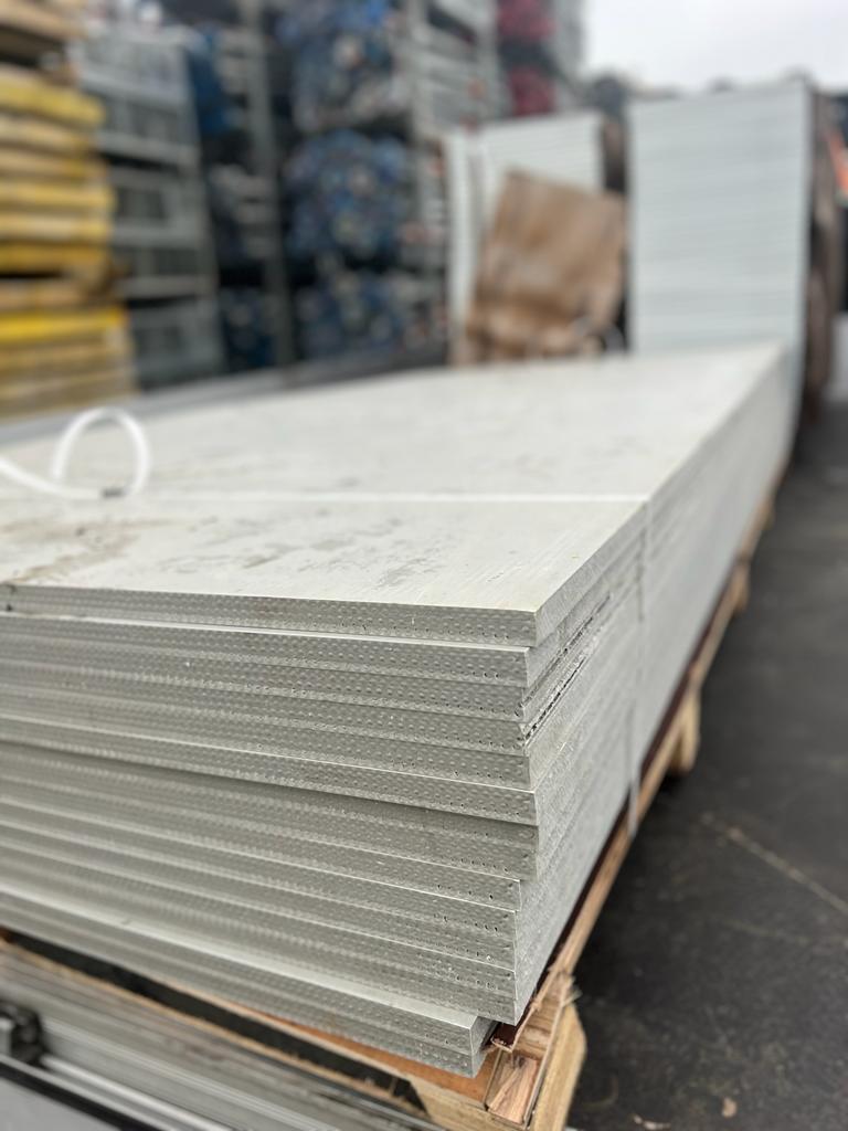 Schalungsplatte Kunststoff 125x125cm, 21mm